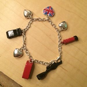 Union Jack Charm Bracelet
