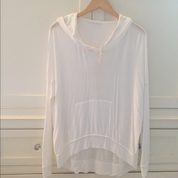 Brandy Melville white hoodie