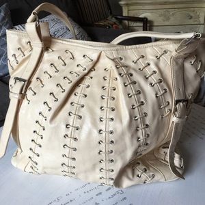 The Ultimate Spring/Summer Handbag