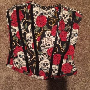 Customized rhinestone scull corset 😍😍😍
