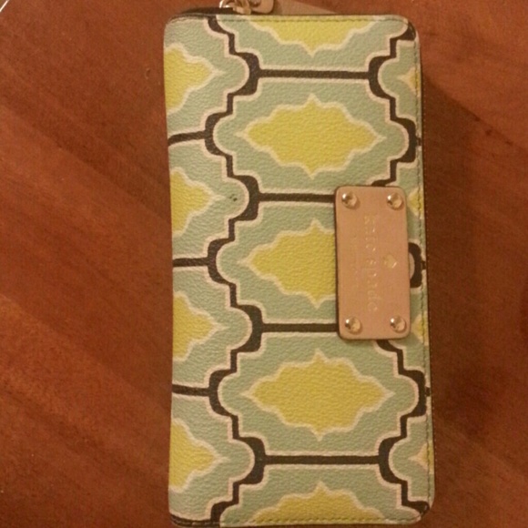 Kate Spade wallet