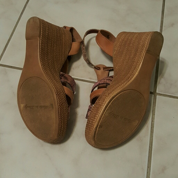 Wedges - Picture 2 of 2