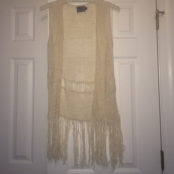 Tops - Ivory festival fridge open cardigan size M