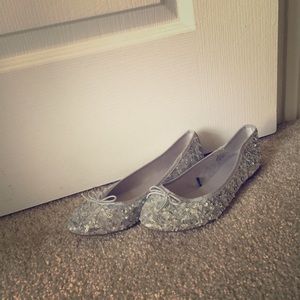 H&M sequin ballet flats. Vegan leather sz 37