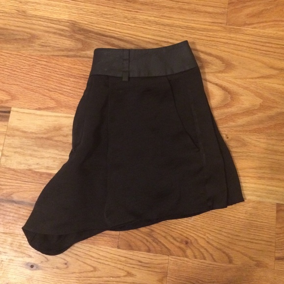 Helmut Lang black silk shorts size 6 - Picture 3 of 4