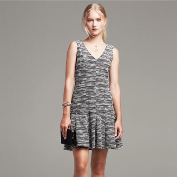 Banana Republic - Tweed Fit & Flare Dress