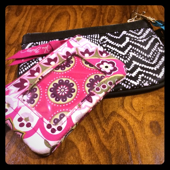 Bundle! London soho wristlet, Vera Bradley wallet - Picture 1 of 4