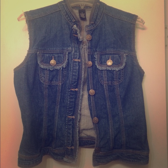 Denim stressed vest
