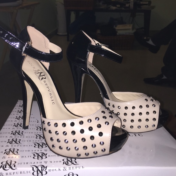 R&R Rock and Republic heelzzzz