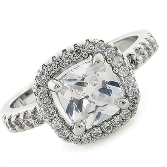 Jewelry - 18 karat white gold plated CZ ring