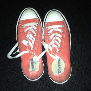 Orange converse