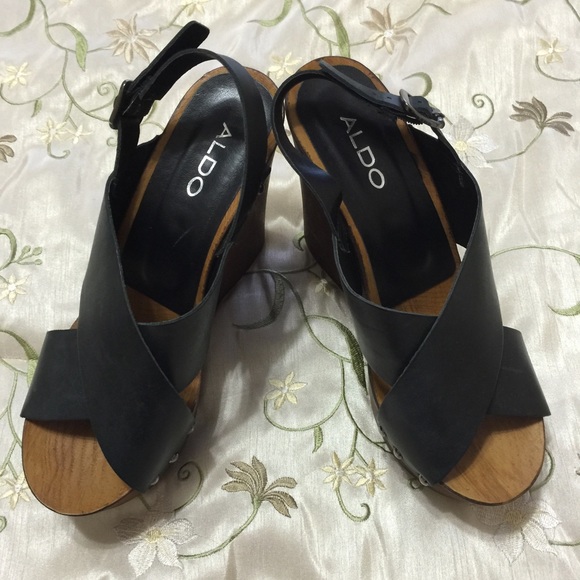 Aldo Open Toe Wedge.  Made in Italy.