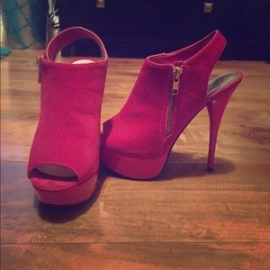 Hot pink Charlotte Russe heels!