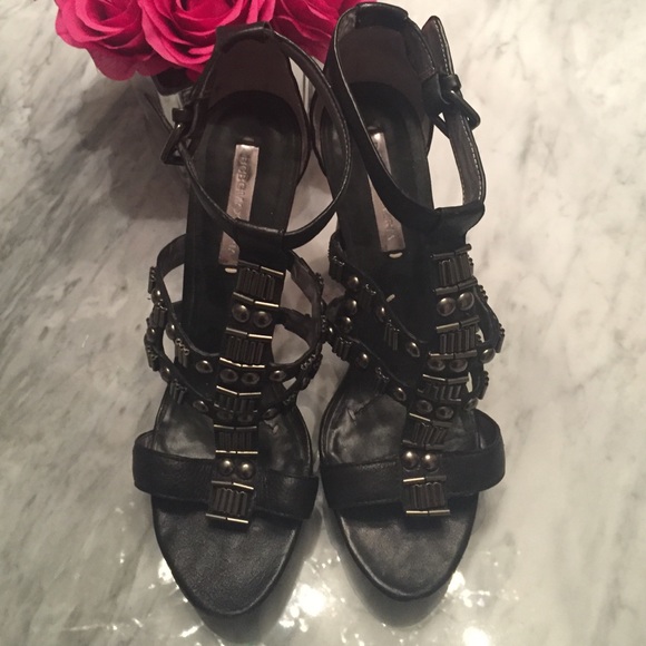 BCBG Maxazria Black Ankle Strap gladiator Sandals - Picture 2 of 4