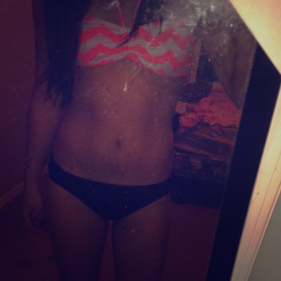 Bikini top only!