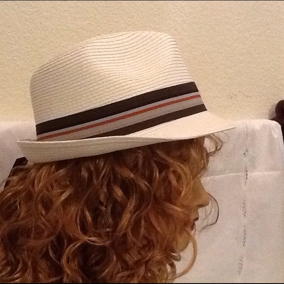 Hat - Picture 3 of 4