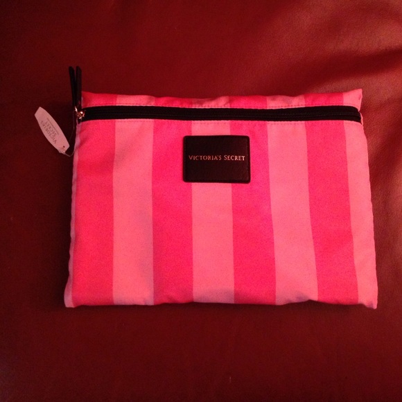 Victoria secret fold duffle.
