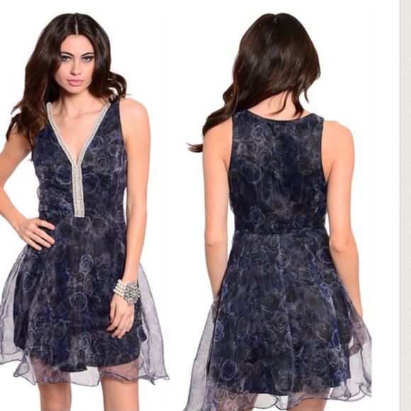 💥Flair Dress💥 - Picture 2 of 3