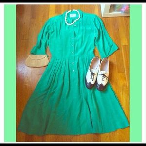 Vintage like pretty teal dress