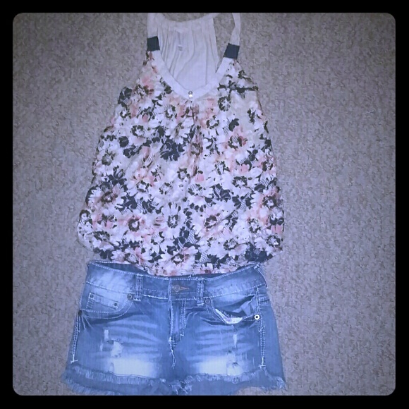 Amethyst jean shorts
