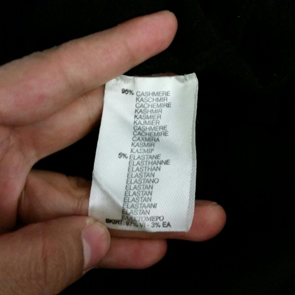 Authentic burberry black cashmere dress - Picture 2 of 4