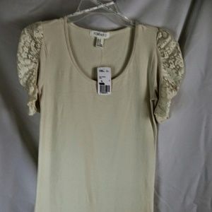 Creme stretchy blouse