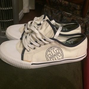 Tory burch tennis shoes