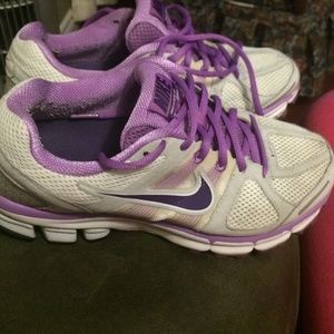 Sold---Nike Zoomair tennis shoes