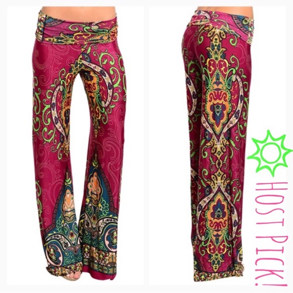 Pants - NEW Multicolor Magenta Paisley Print Palazzo Pants