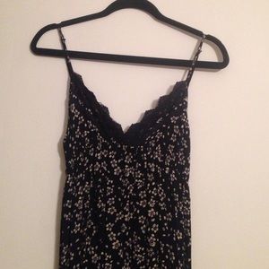 Super cute maxi dress!