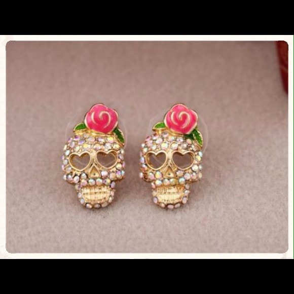 2 sets bundle earring - Picture 2 of 3