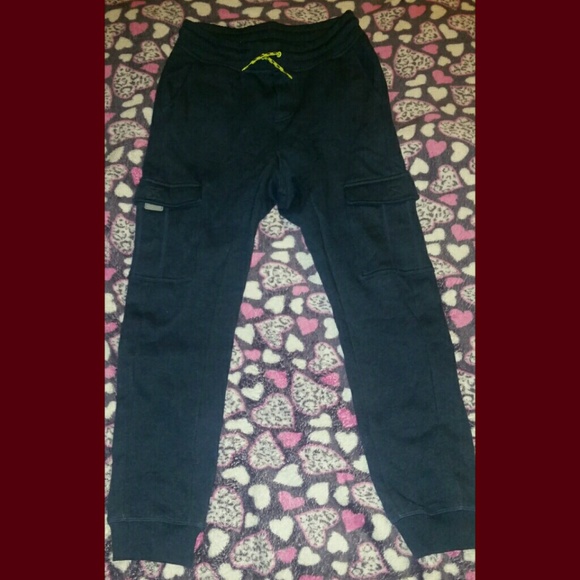 Pants size 10-11yrs old boy