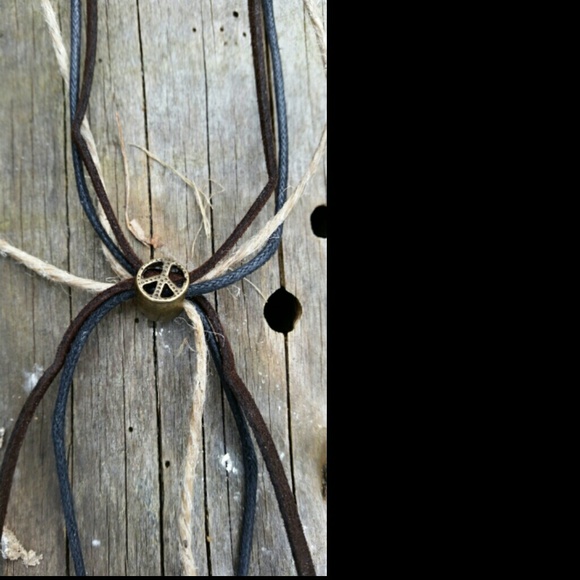 Hippie feather and gemstone headband - Picture 3 of 4