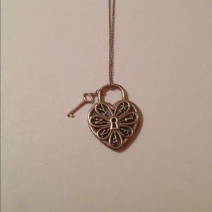 Tiffany heart necklace!!!