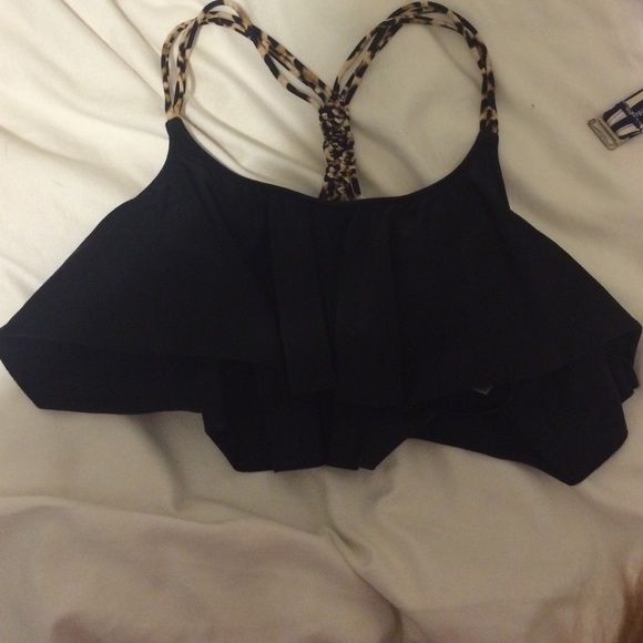 2Black bathing suit tops