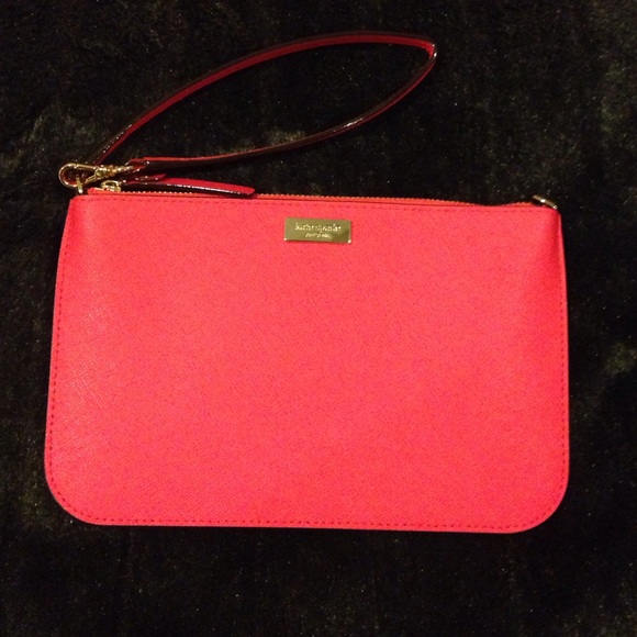 🎄LAST CALL! Kate Spade Wristlet