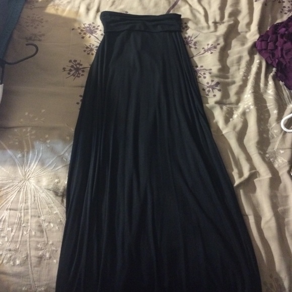 Black long skirt