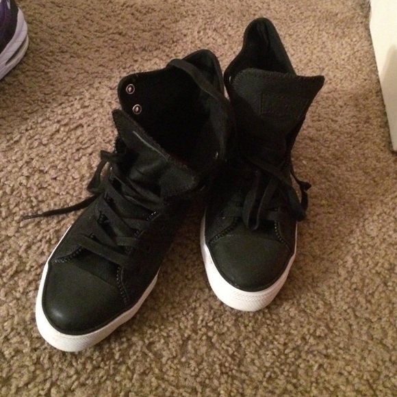 Levi girl style shoe - Picture 2 of 4