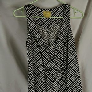 Black and white tank top