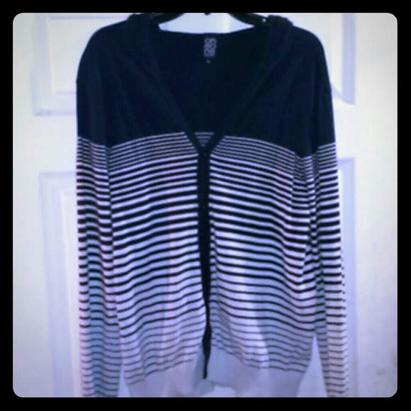 Oneoneseven blue sweater
