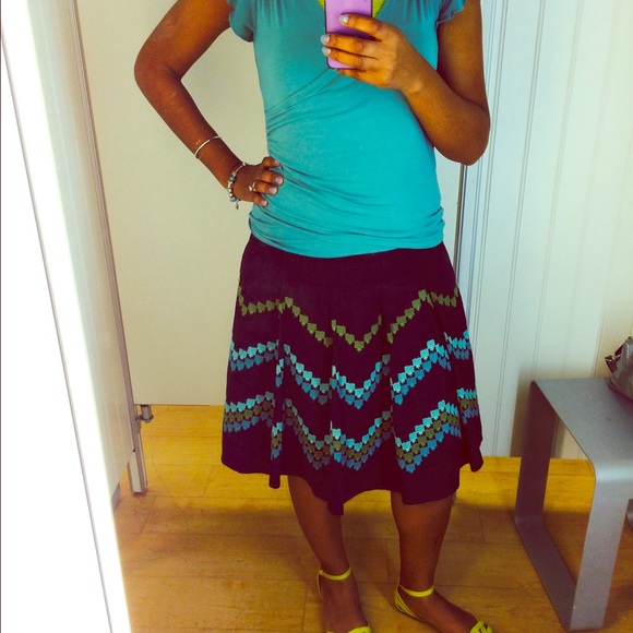 top and skirt outfit - Picture 1 of 1