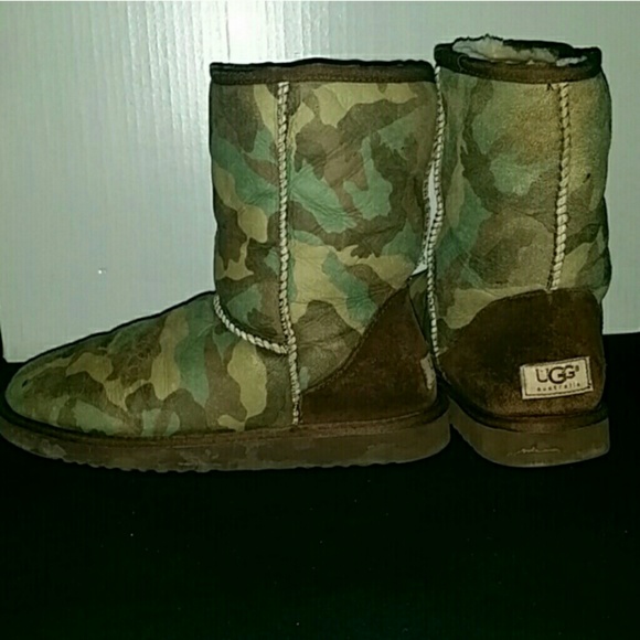 camouflage uggs