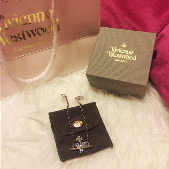Vivienne Westwood Jewelry - Vivienne Westwood bracelet