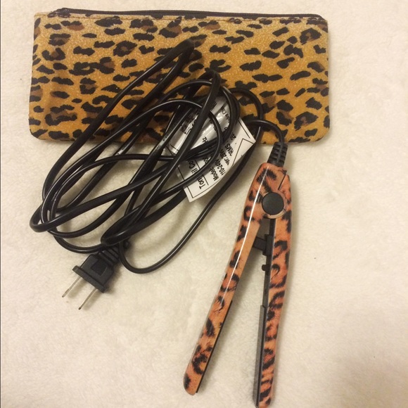 Hair straightener - Picture 2 of 3