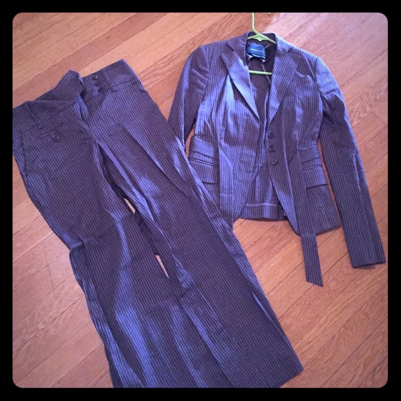 BCBG pinstripe suit - pants size 0, jacket xxs