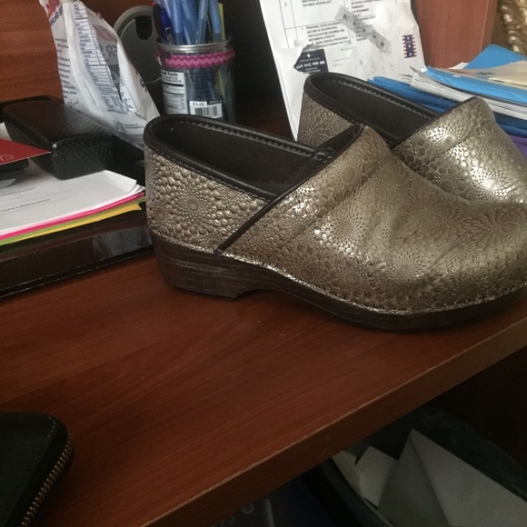 Dansko XP - Picture 2 of 3