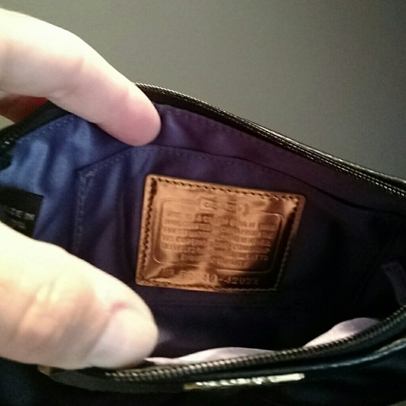 Black COACH wristlet purse - Picture 4 of 4