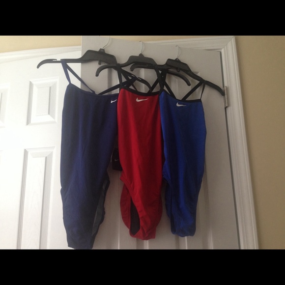 SOLD! Lot of 3 Nike Performance Swimsuits Size 4