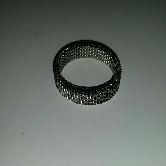 Silver mesh costume ring