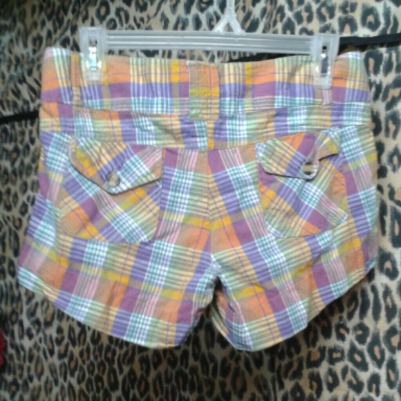Shorts - Picture 2 of 2